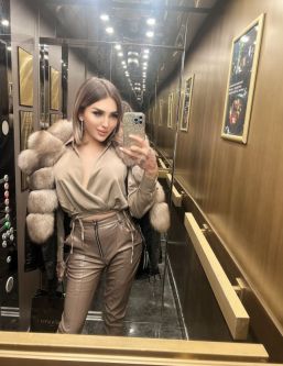 ��� �����, ������������, +7 (993) 335-2200