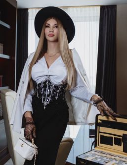 путана Ксения, Екатеринбург, +7 (993) 953-4866