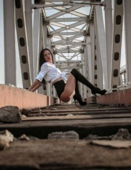 ����� �������, ������������, +7 (921) 087-1652